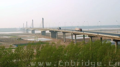 濟(jì)陽黃河特大橋