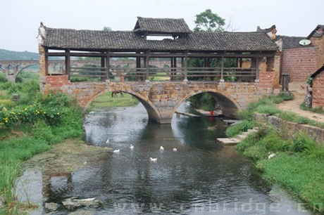 午田石拱風(fēng)雨橋